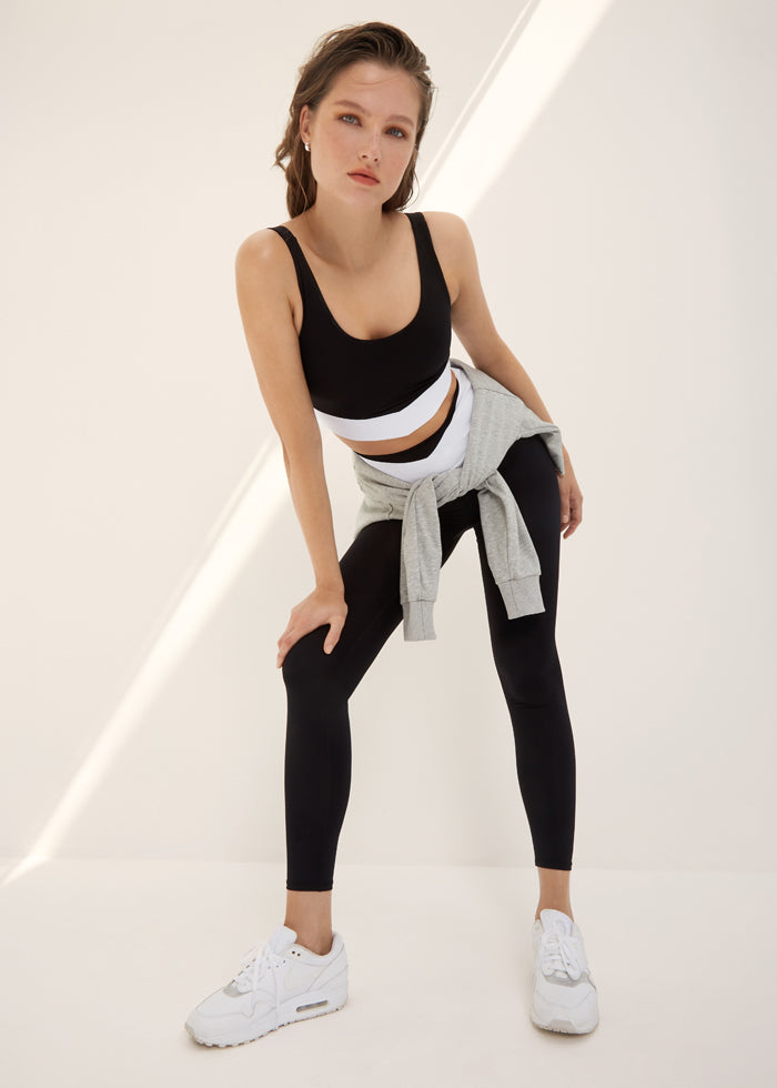 pamela bra - onyx | BodyLanguageSportswear | onyx / white |  | #description#