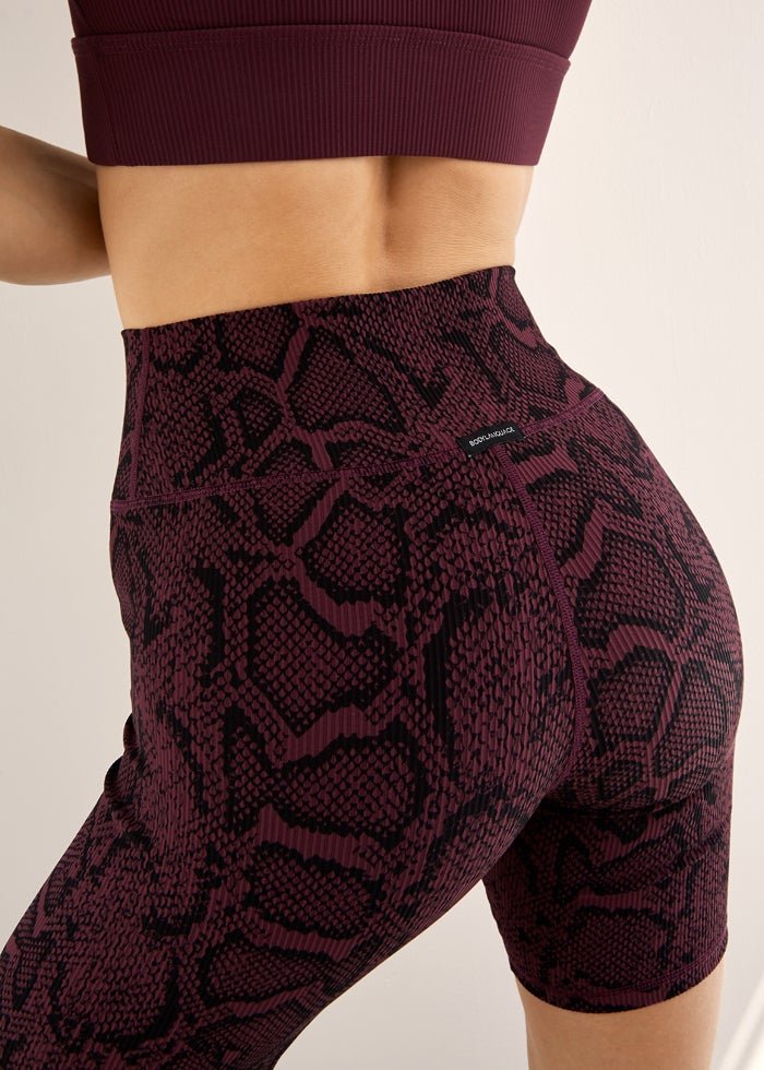 hailey biker - python rib | BodyLanguageSportswear | cherry python  | 


why she speaks your language
Our classic cut now comes in a biker for when climate calls for cool